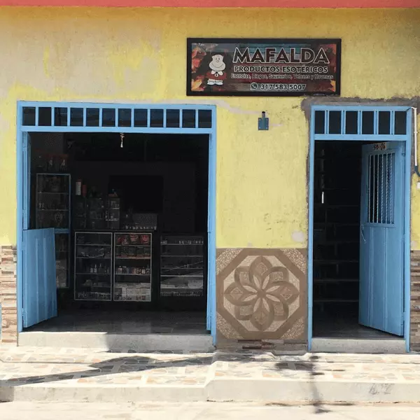 Frente del Local en Sevilla